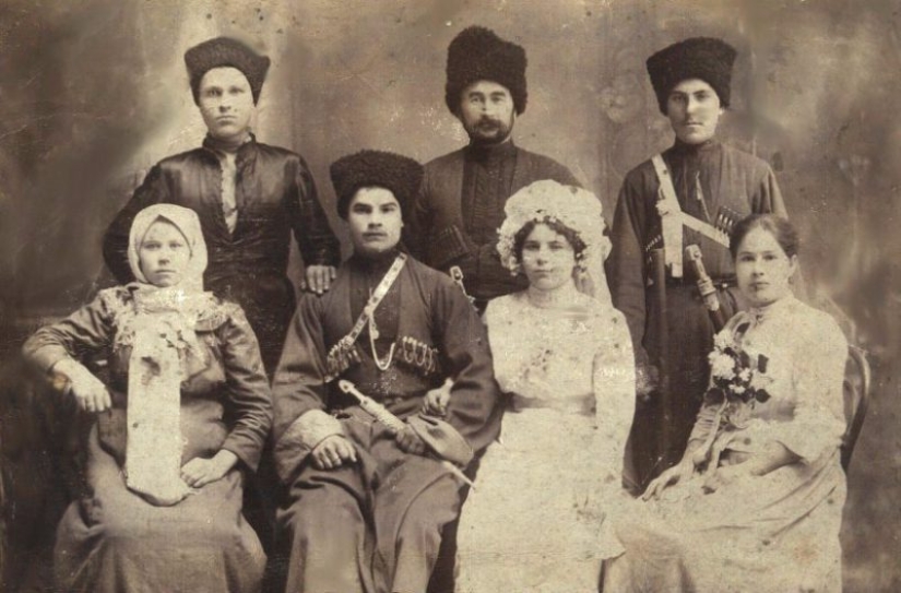 Cómo los cosacos de Zaporozhye y Don eligieron a sus esposas Cómo los cosacos de Zaporozhye y Don eligieron a sus esposas