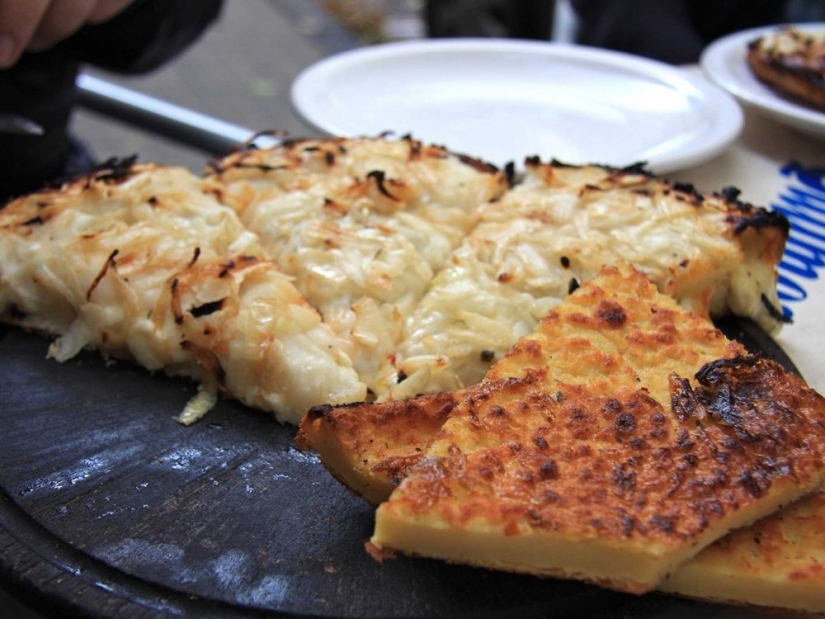 Cómo se sirve la pizza en diferentes países del mundo Cómo se sirve la pizza en diferentes países del mundo