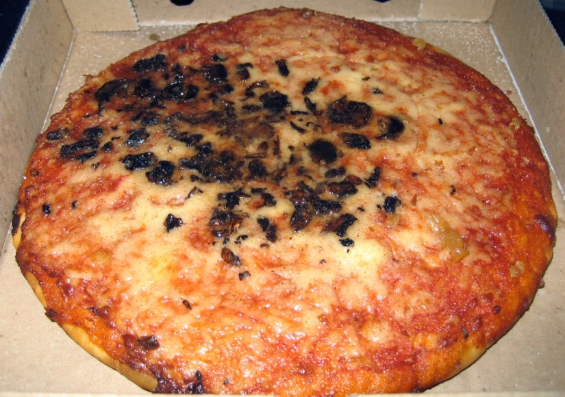 Cómo se sirve la pizza en diferentes países del mundo Cómo se sirve la pizza en diferentes países del mundo