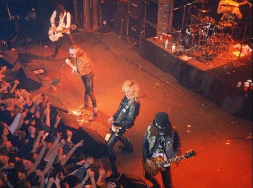 Cómo se veían las bandas de rock de culto al principio de su carrera Cómo se veían las bandas de rock de culto al principio de su carrera