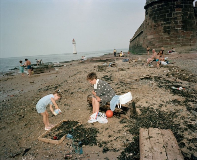 Cómo vivía el Liverpool a principios de los 80: fotos sinceras del controvertido fotoperiodista Martin Parr