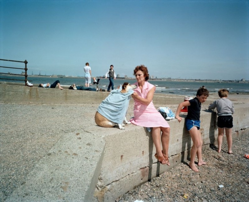 Cómo vivía el Liverpool a principios de los 80: fotos sinceras del controvertido fotoperiodista Martin Parr