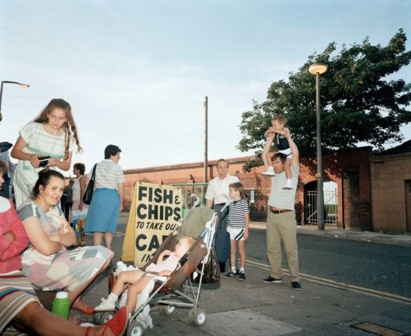 Cómo vivía el Liverpool a principios de los 80: fotos sinceras del controvertido fotoperiodista Martin Parr