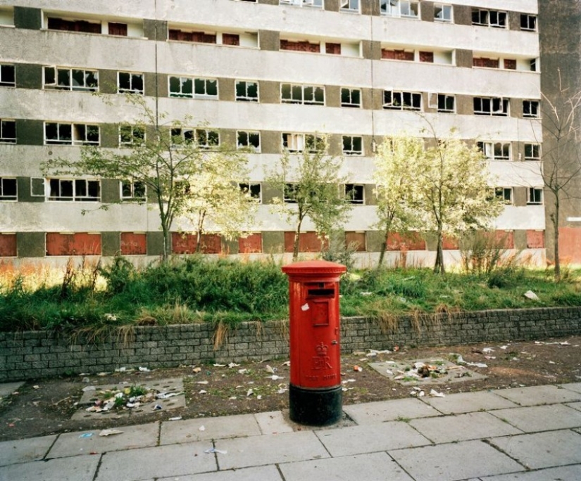Cómo vivía el Liverpool a principios de los 80: fotos sinceras del controvertido fotoperiodista Martin Parr