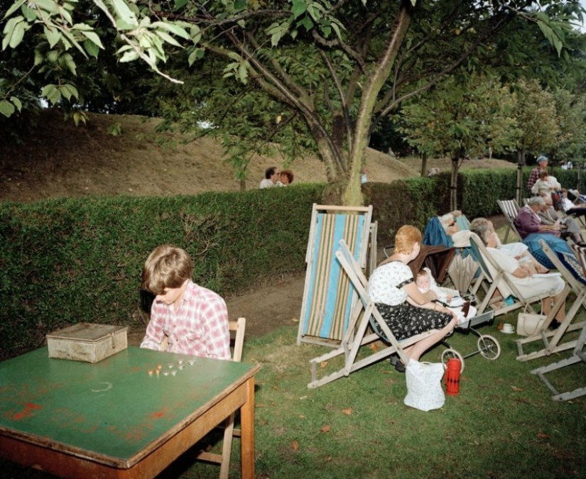 Cómo vivía el Liverpool a principios de los 80: fotos sinceras del controvertido fotoperiodista Martin Parr
