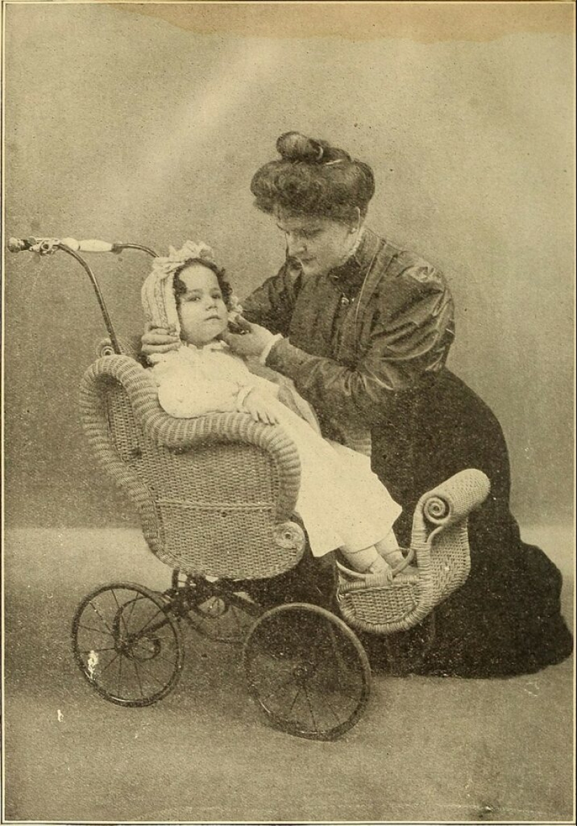 Cochecitos de bebé de diferentes épocas, que sorprenden por su diseño alocado