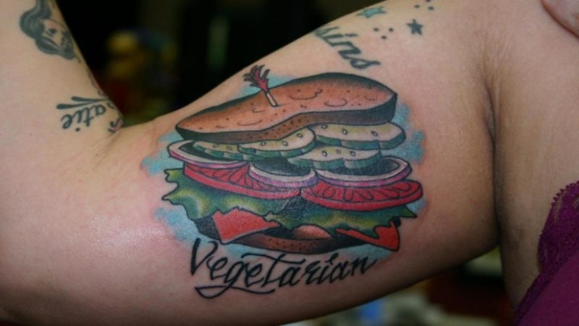 "Comer su ensalada — no te metas con los chicos": ¿qué es un tatuaje cubren los veganos "Comer su ensalada — no te metas con los chicos": ¿qué es un tatuaje cubren los veganos