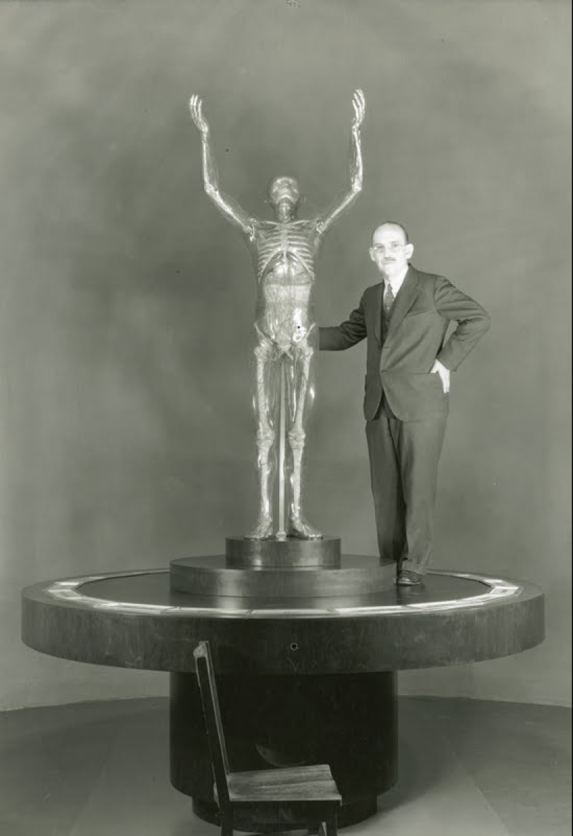 Como en la Alemania Nazi inventó la primera muñeca sexual — Ario de Borghild