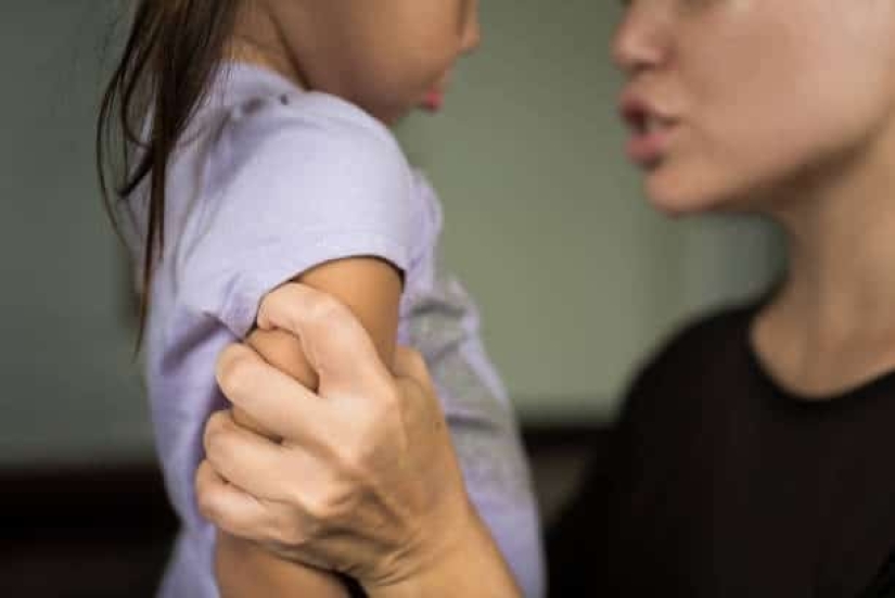 Crianza Asesina: 3 Tipos de Madres Que Pueden Criar a un Maníaco Crianza Asesina: 3 Tipos de Madres Que Pueden Criar a un Maníaco