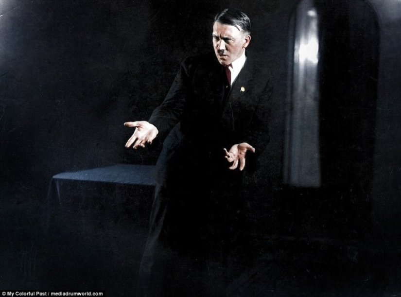 Criminales con un nuevo color: un fotógrafo colorea fotos de villanos famosos