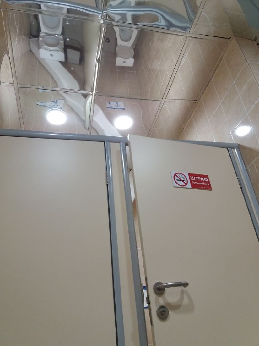 Cuando el diseñador está borracho, pero no quiere ir a casa y continúa trabajando