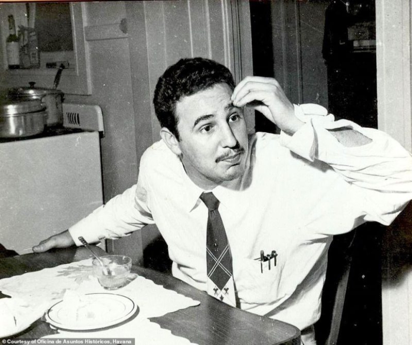 Cuba Libre: el secreto de los clubes de striptease, la guerrilla y el clima de libertad en el revolucionario de la década de 1950 Cuba Libre: el secreto de los clubes de striptease, la guerrilla y el clima de libertad en el revolucionario de la década de 1950
