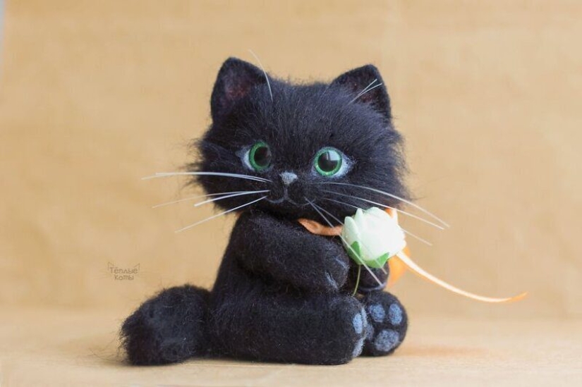Cute kittens made of felt from the needlewoman Elizabeth Delektorskaya