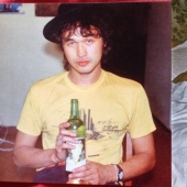 Dad — a glass of port wine: how and what Russian rock stars drank Dad — a glass of port wine: how and what Russian rock stars drank