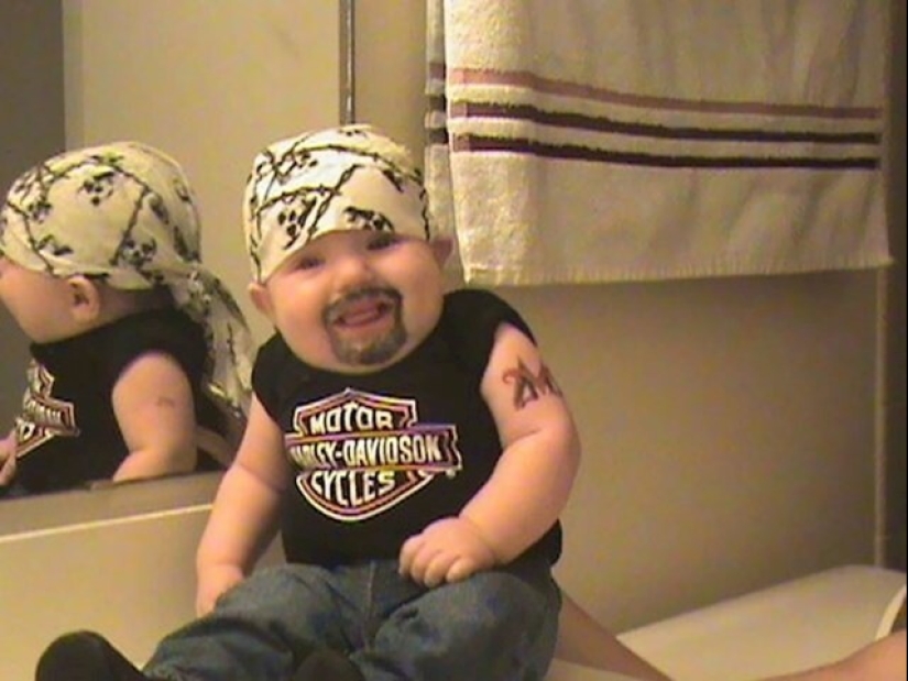 Dad is not your mom! 22 funny reasons why you should not leave children with their father
