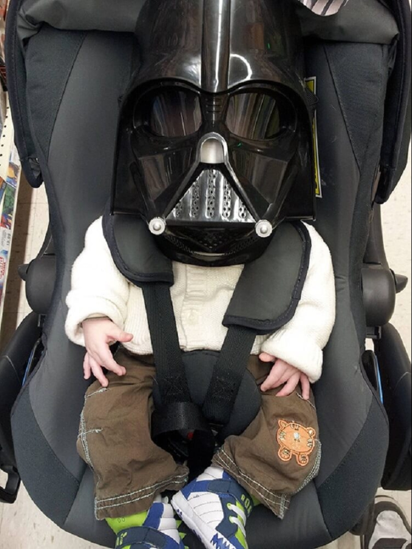 Dad is not your mom! 22 funny reasons why you should not leave children with their father