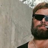 "Daddy! Is there a light?": funny story of the bearded man from the Diamond Hand