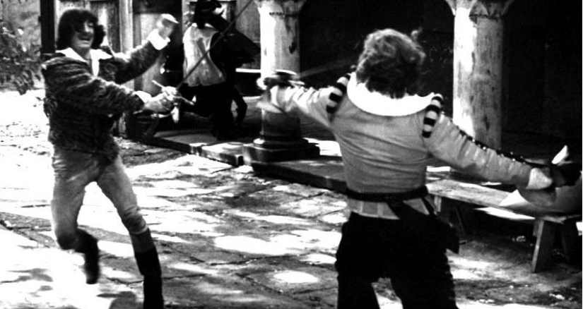 "D'Artagnan must be able to do everything": funny curiosities with Mikhail Boyarsky on the set