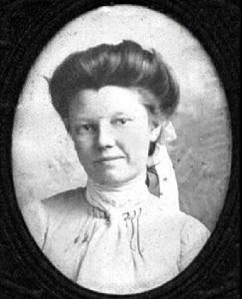 De la belleza de la bestia: una historia de Mary Ann Webster — el más feo de las mujeres en el mundo