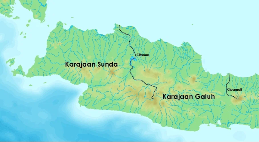 Dead water: what does Chitarum look like - the dirtiest river on the planet