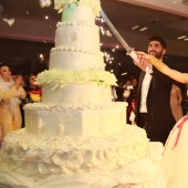 Debunking myths: The whole truth about love, wedding and family in the Arab Emirates Debunking myths: The whole truth about love, wedding and family in the Arab Emirates