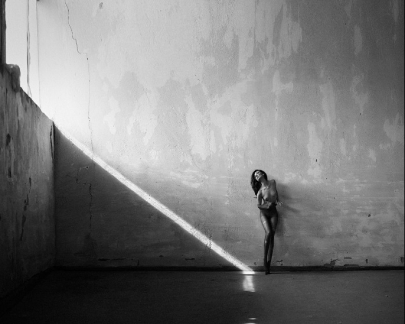 Delicadas obras eróticas del fotógrafo búlgaro Kalynsky