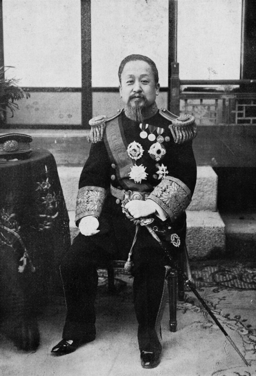 Deok Hye es una princesa coreana cuya vida resultó ser más aterradora que cualquier cuento de hadas.