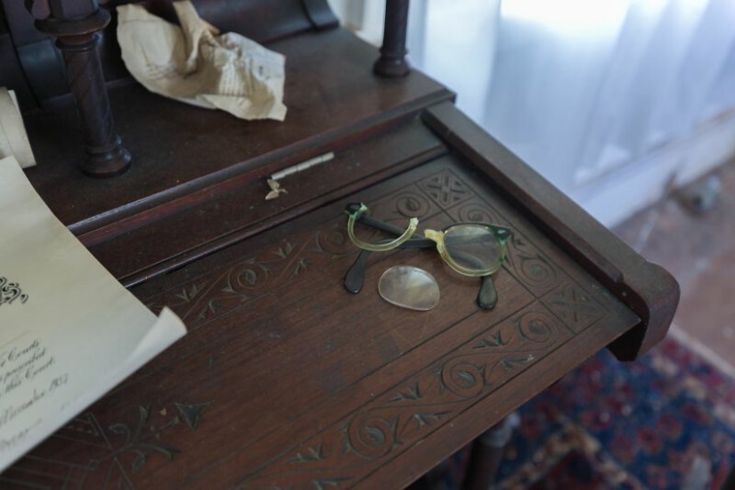 Desaparecido sentir el gran espíritu de los estados unidos: un paseo a través de la vieja mansión abandonada