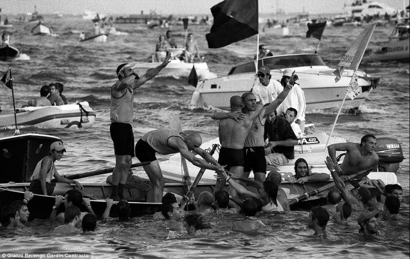 Desapareciendo Italia en las fotos del icónico fotógrafo Gianni Berengo Gardin Desapareciendo Italia en las fotos del icónico fotógrafo Gianni Berengo Gardin