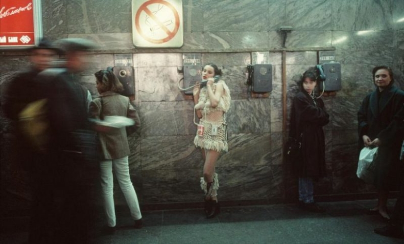 Desperate nineties in the lens of French photographer Liz Sarfati Desperate nineties in the lens of French photographer Liz Sarfati