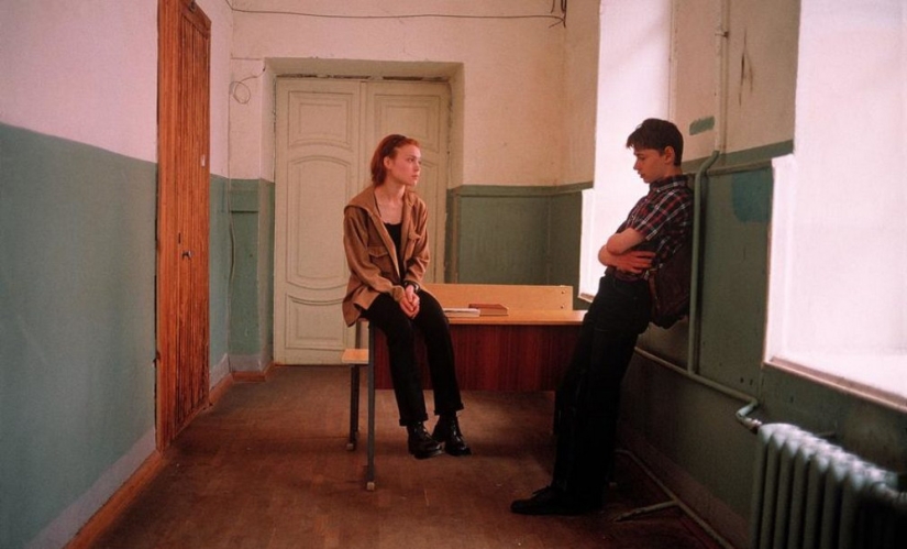 Desperate nineties in the lens of French photographer Liz Sarfati Desperate nineties in the lens of French photographer Liz Sarfati