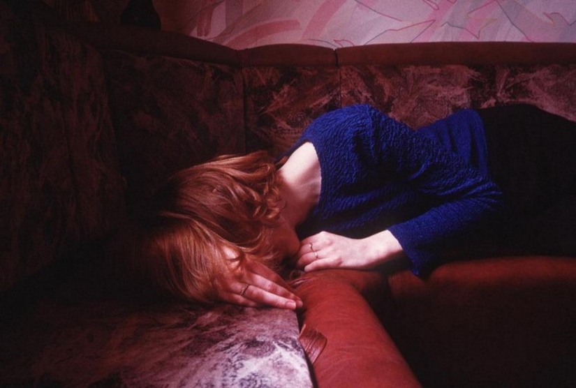 Desperate nineties in the lens of French photographer Liz Sarfati Desperate nineties in the lens of French photographer Liz Sarfati