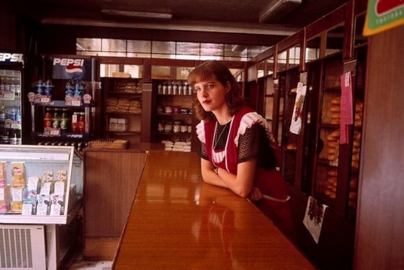 Desperate nineties in the lens of French photographer Liz Sarfati Desperate nineties in the lens of French photographer Liz Sarfati