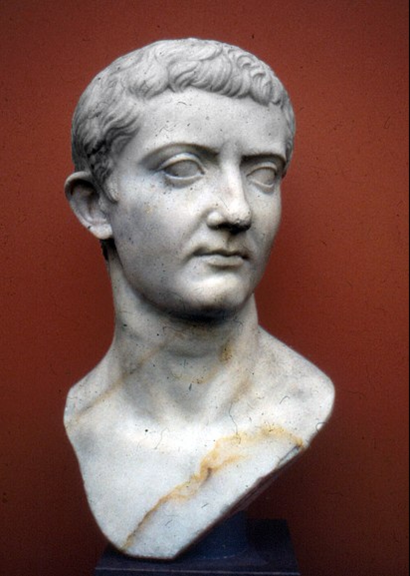 Detective al estilo romano antiguo, o cómo el emperador Tiberio resolvió el crimen Detective al estilo romano antiguo, o cómo el emperador Tiberio resolvió el crimen
