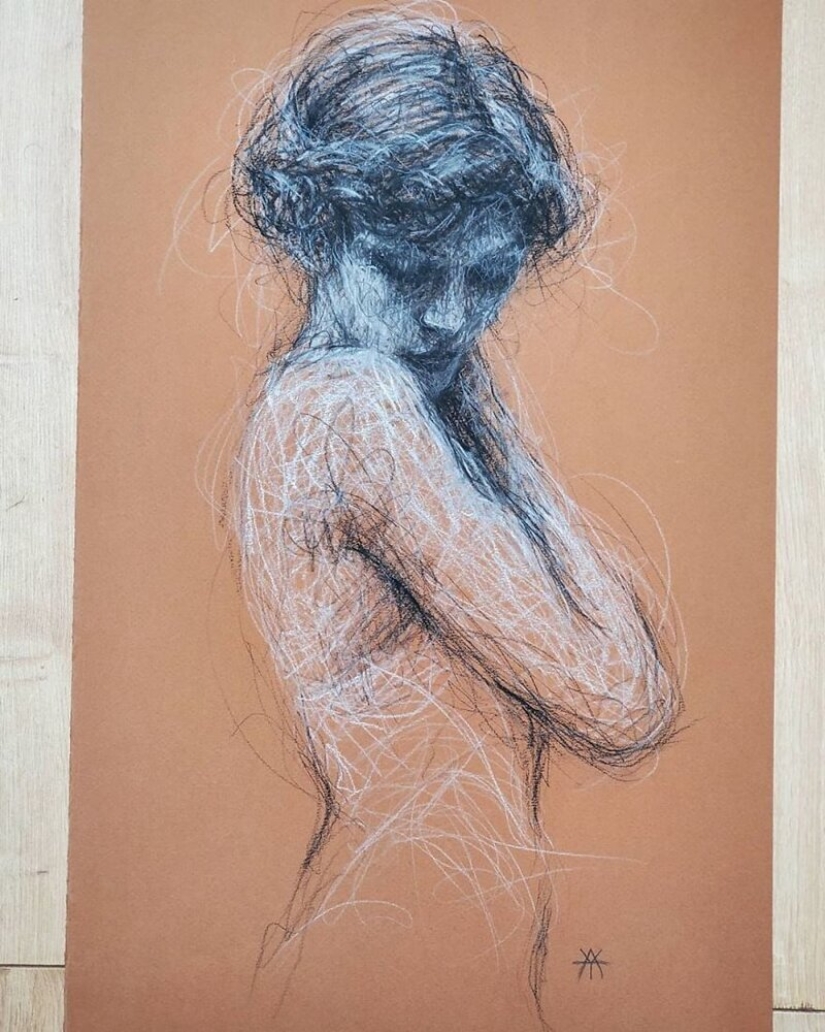 Doodle Liz Y Ahmet: artist creates unusual portraits of women from Karakul