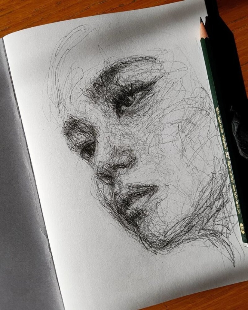 Doodle Liz Y Ahmet: artist creates unusual portraits of women from Karakul