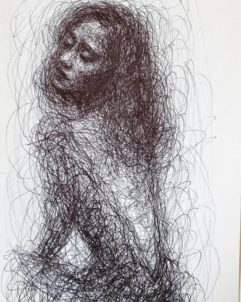 Doodle Liz Y Ahmet: artist creates unusual portraits of women from Karakul
