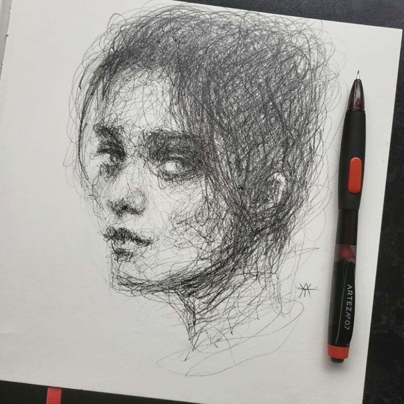 Doodle Liz Y Ahmet: artist creates unusual portraits of women from Karakul