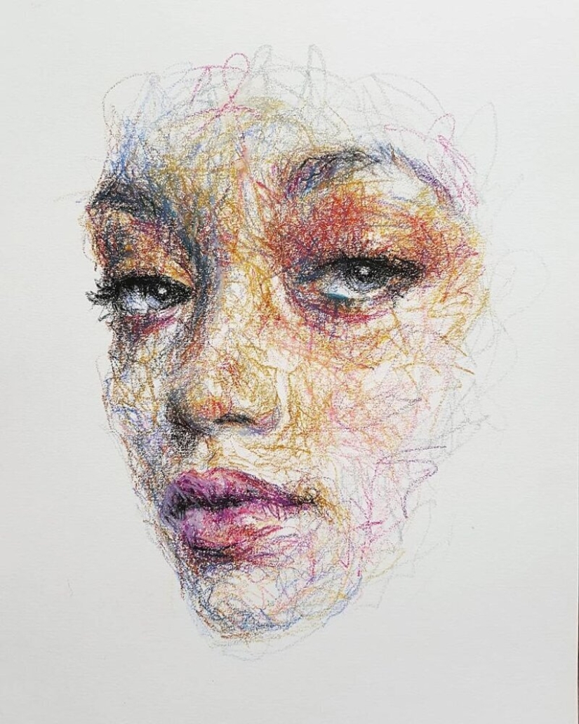 Doodle Liz Y Ahmet: artist creates unusual portraits of women from Karakul