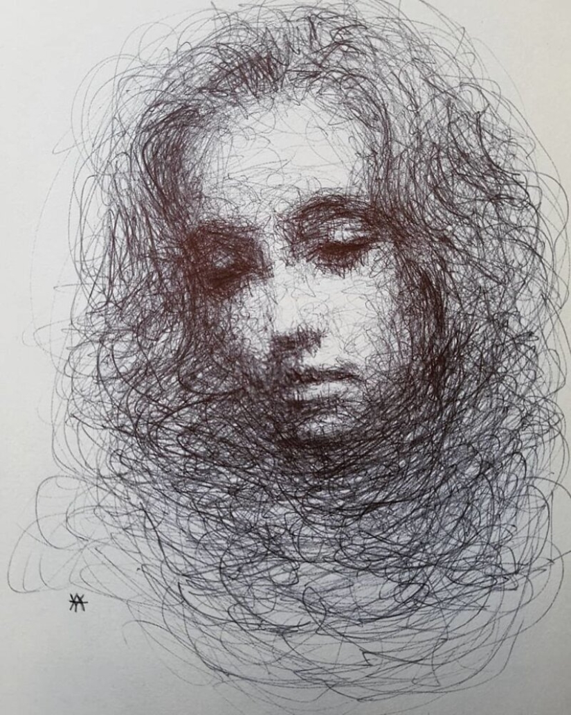 Doodle Liz Y Ahmet: artist creates unusual portraits of women from Karakul