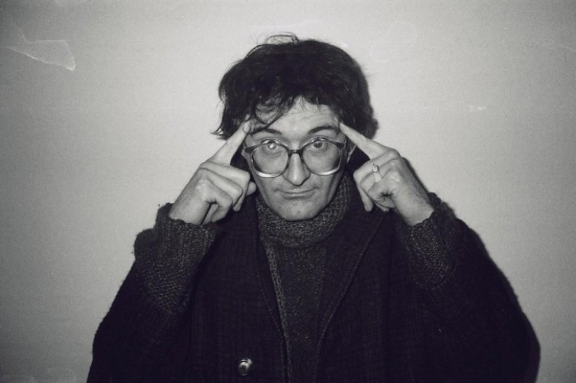Drugs, Hellish hairstyles and Communism: The Nightlife of 80's Belgrade
