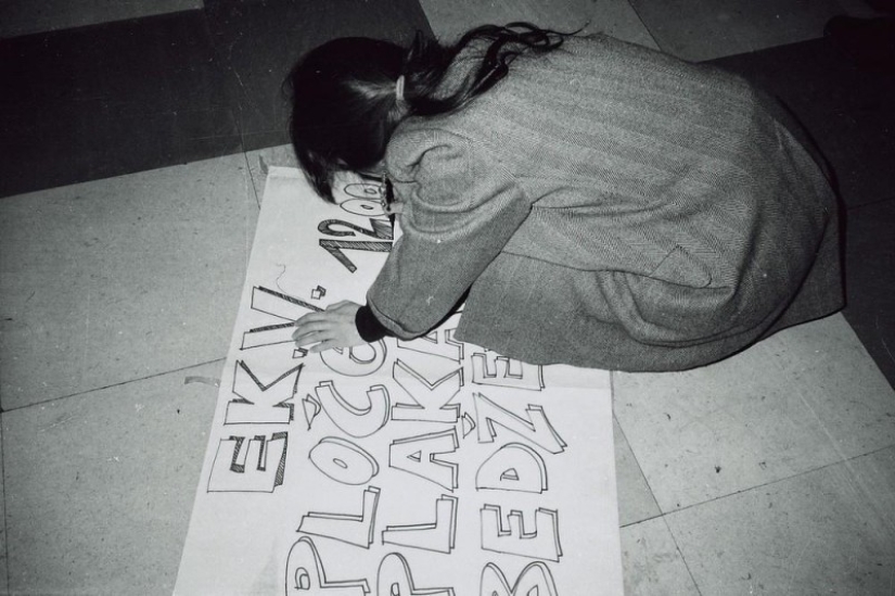 Drugs, Hellish hairstyles and Communism: The Nightlife of 80's Belgrade