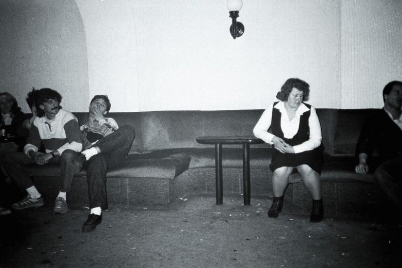 Drugs, Hellish hairstyles and Communism: The Nightlife of 80's Belgrade