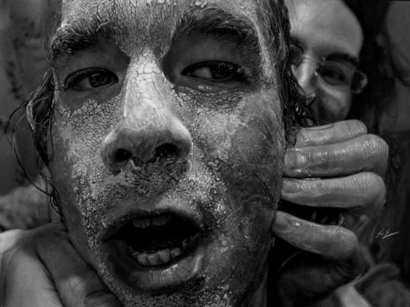 Dylan Eakin and his photorealistic charcoal drawings Dylan Eakin and his photorealistic charcoal drawings