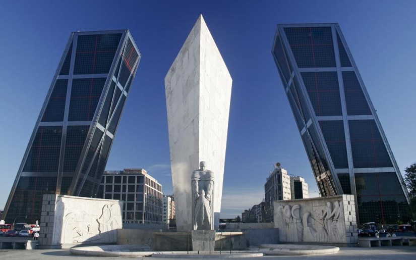 Edificios con pendiente