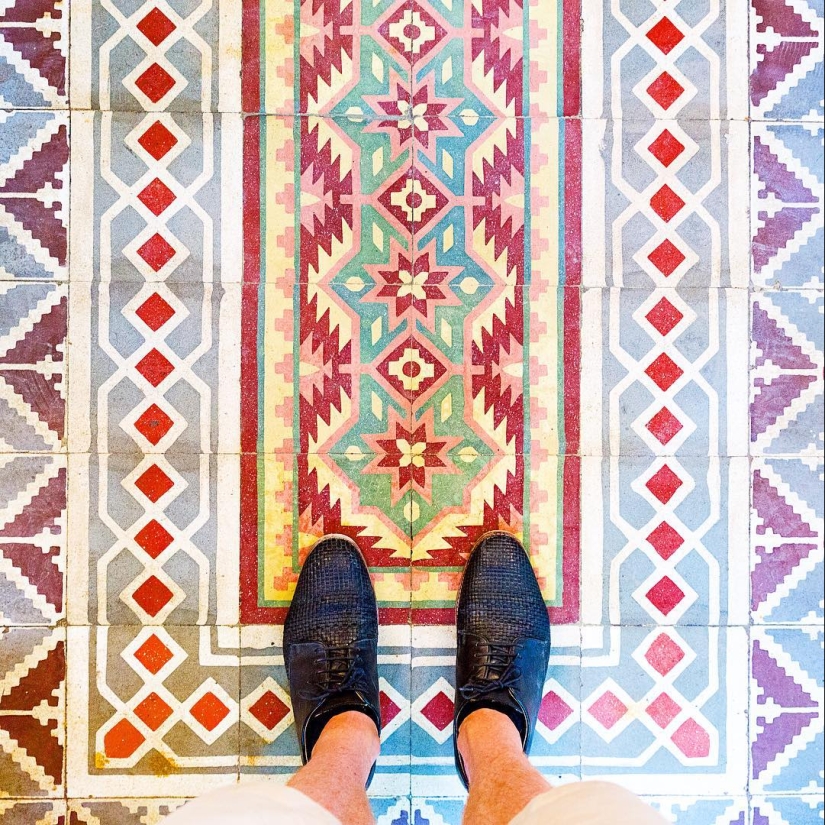 Educación sexual: ¡Mira hacia abajo más a menudo! Educación sexual: ¡Mira hacia abajo más a menudo!