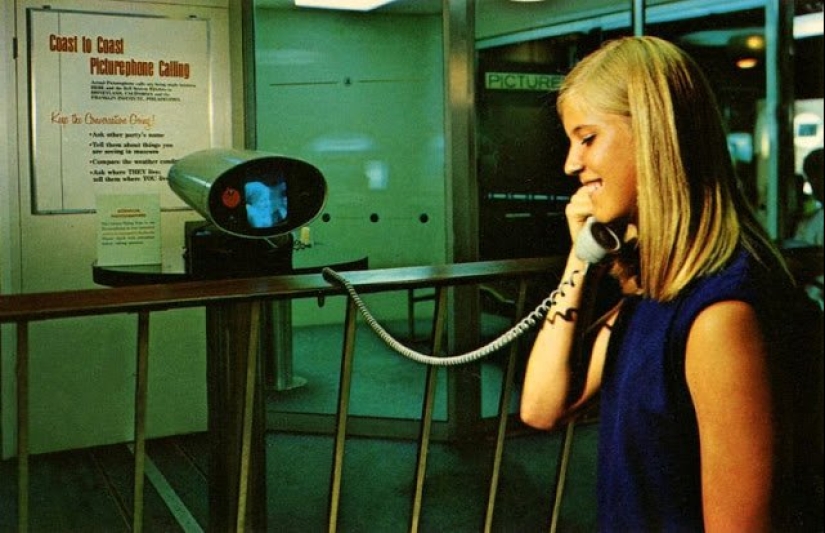 El antepasado de Skype y FaceTime: el primer teléfono de videófono en el que era posible verse el uno al otro