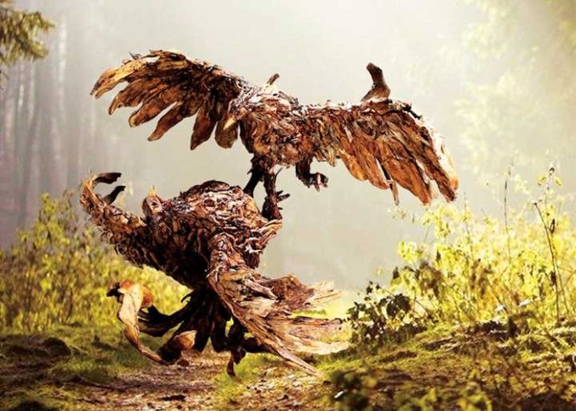 El artista convirtió madera flotante en hermosas esculturas de animales en movimiento El artista convirtió madera flotante en hermosas esculturas de animales en movimiento