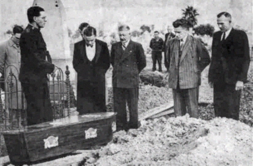 El caso Tamam Shud: el misterio del cuerpo no identificado de Somerton Beach, Australia