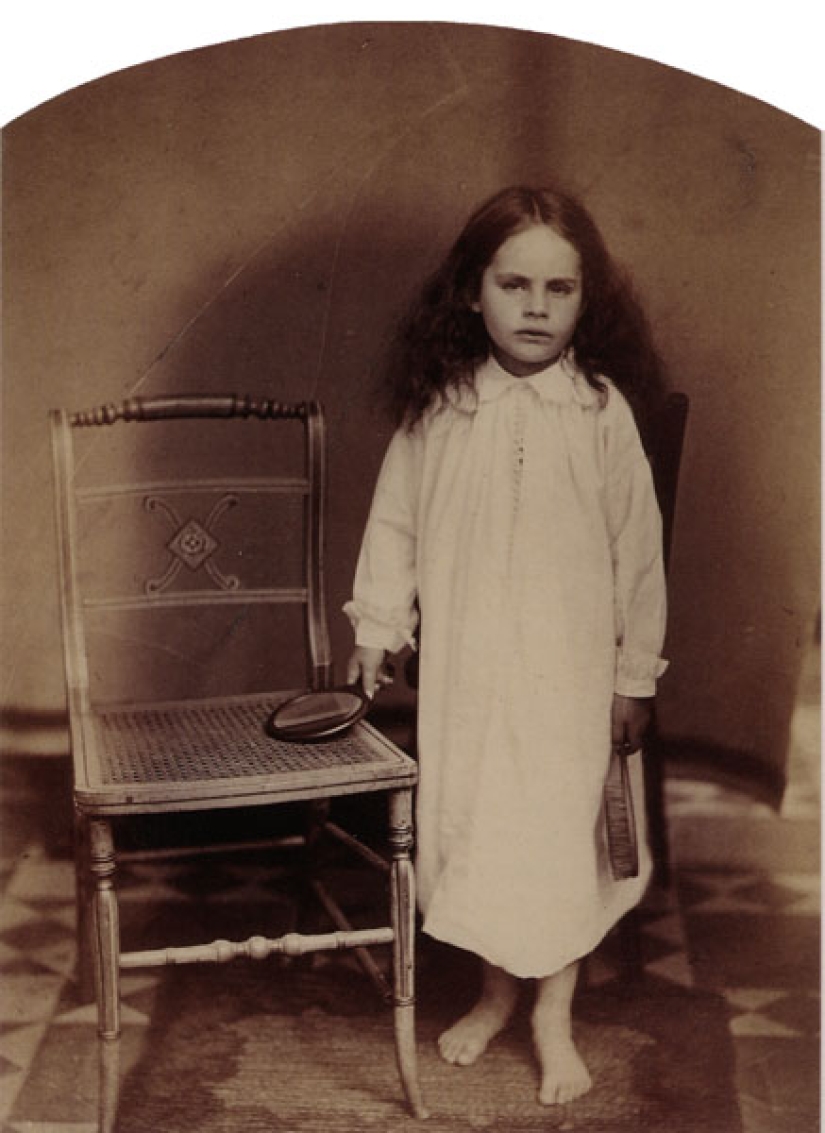 El Código de Cheshire, filmado por Lewis Carroll